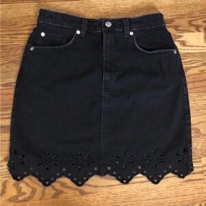H&M Women's Black Denim Scallop Hem Mini Skirt